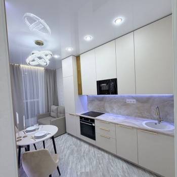 Продается 1-комнатная квартира, 32 м²