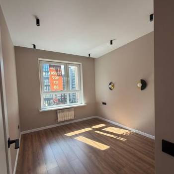 Продается 1-комнатная квартира, 30,4 м²