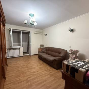 Сдается Многокомнатная квартира, 79,7 м²