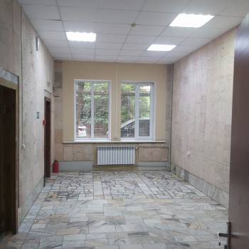 Сдается Нежилое помещение, 77 м²