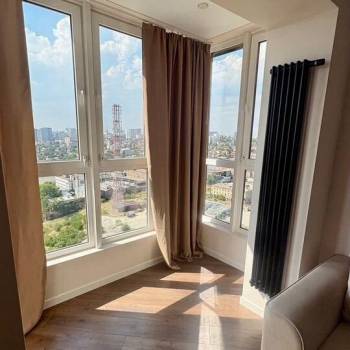 Продается 1-комнатная квартира, 44 м²
