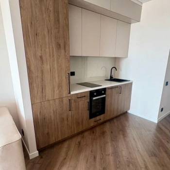 Продается 1-комнатная квартира, 44 м²
