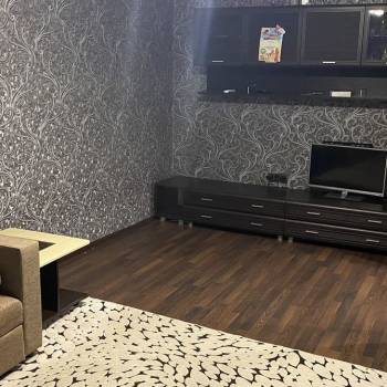 Сдается 2-х комнатная квартира, 53 м²