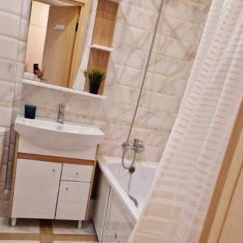 Сдается 1-комнатная квартира, 41 м²