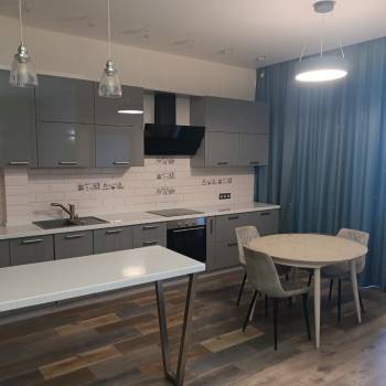 Продается 2-х комнатная квартира, 56 м²