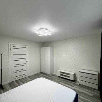 Сдается 2-х комнатная квартира, 59,8 м²