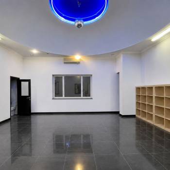Сдается Нежилое помещение, 202 м²