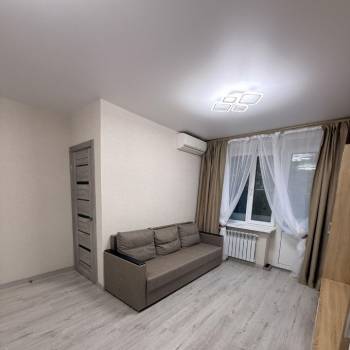 Сдается 1-комнатная квартира, 32 м²