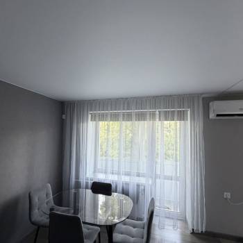 Сдается 1-комнатная квартира, 46 м²