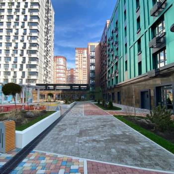Продается 1-комнатная квартира, 32 м²