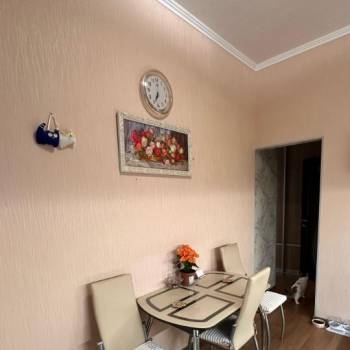 Продается 1-комнатная квартира, 36 м²