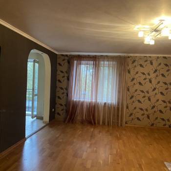 Продается Многокомнатная квартира, 95 м²