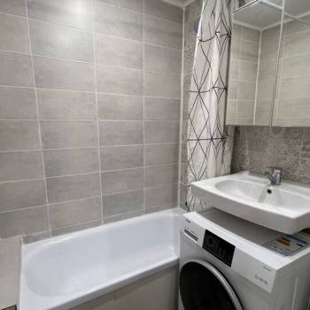 Продается 1-комнатная квартира, 32 м²