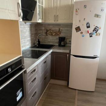 Продается 1-комнатная квартира, 33 м²