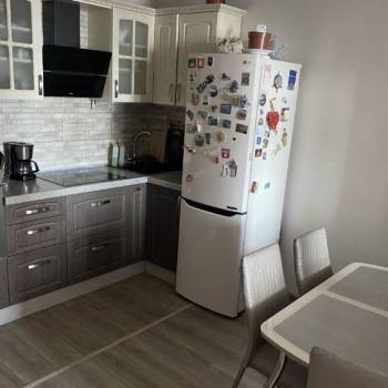 Продается 1-комнатная квартира, 33 м²