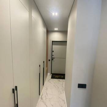 Продается 1-комнатная квартира, 38 м²