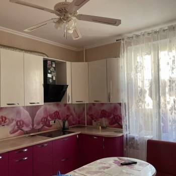 Сдается Многокомнатная квартира, 67 м²