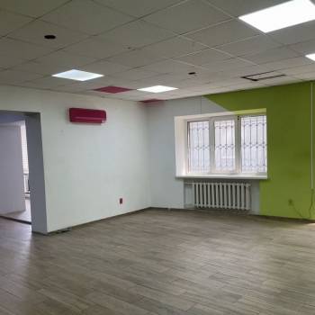 Сдается Нежилое помещение, 136 м²