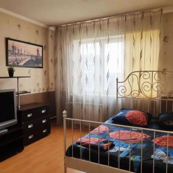 Сдается Многокомнатная квартира, 68 м²