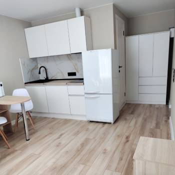Продается 1-комнатная квартира, 18 м²