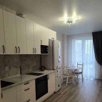 Сдается 1-комнатная квартира, 38 м²
