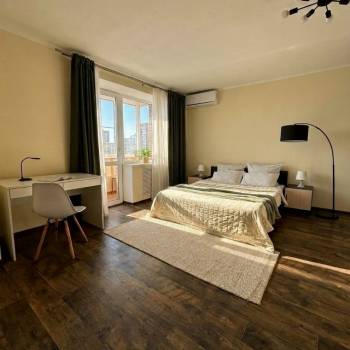 Сдается 1-комнатная квартира, 50 м²