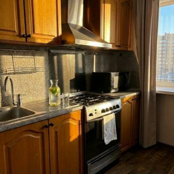 Сдается 1-комнатная квартира, 50 м²