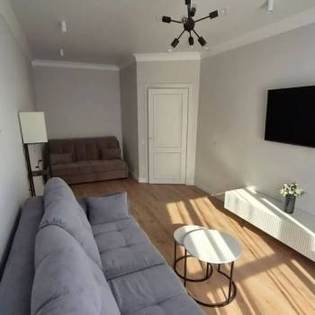 Сдается 1-комнатная квартира, 43 м²