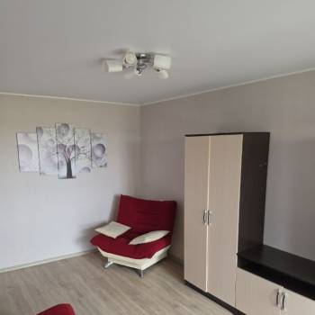 Сдается 1-комнатная квартира, 38 м²