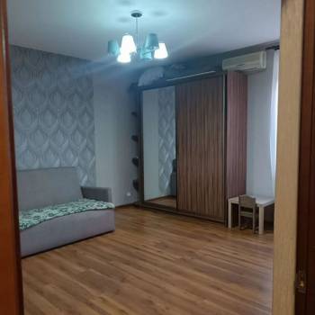 Сдается 1-комнатная квартира, 40,5 м²