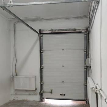 Сдается Нежилое помещение, 130 м²