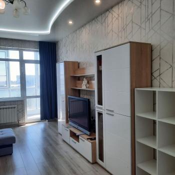 Сдается 1-комнатная квартира, 50,7 м²
