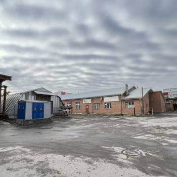 Сдается Нежилое помещение, 700 м²