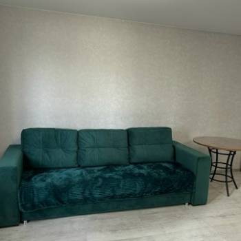Сдается 1-комнатная квартира, 37 м²