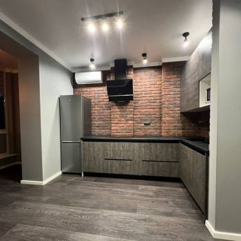 Сдается 2-х комнатная квартира, 42 м²