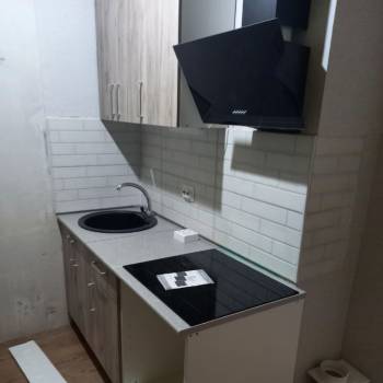 Продается 1-комнатная квартира, 32 м²