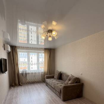 Продается 1-комнатная квартира, 36 м²