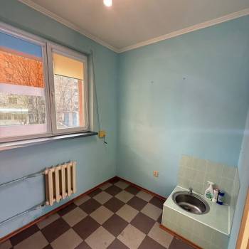 Продается Нежилое помещение, 87 м²