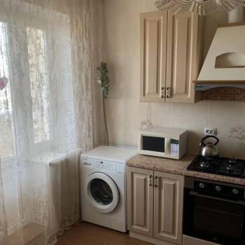 Сдается 1-комнатная квартира, 35 м²