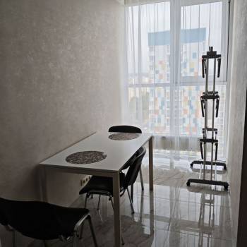Сдается 1-комнатная квартира, 42 м²