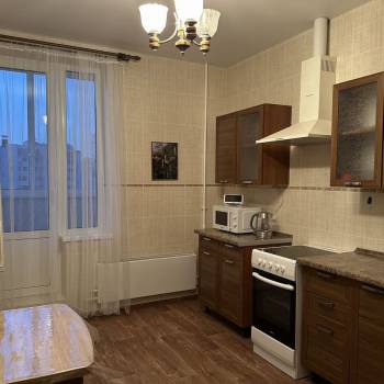 Сдается 2-х комнатная квартира, 55 м²
