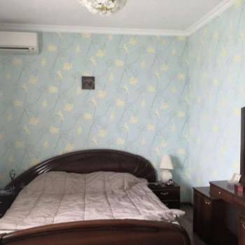 Продается Дом, 370 м²