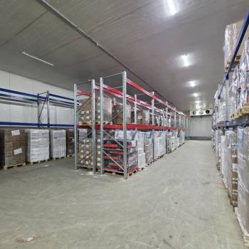 Сдается Нежилое помещение, 385 м²