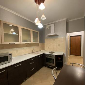 Сдается 1-комнатная квартира, 40 м²