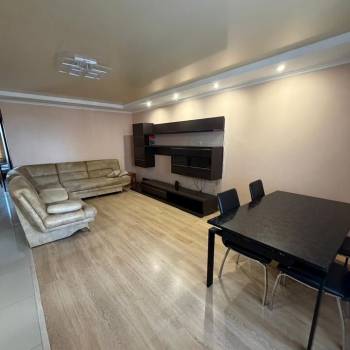 Сдается Многокомнатная квартира, 85 м²