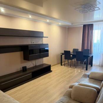 Сдается Многокомнатная квартира, 85 м²