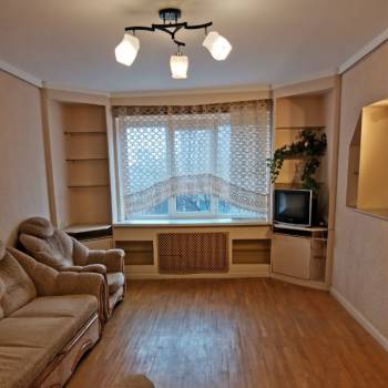 Сдается Многокомнатная квартира, 64 м²