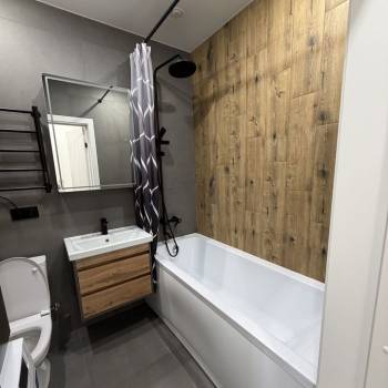Сдается 2-х комнатная квартира, 60 м²