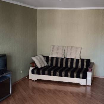 Сдается 1-комнатная квартира, 57 м²