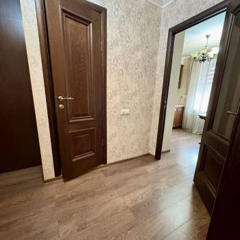 Продается 1-комнатная квартира, 37,7 м²